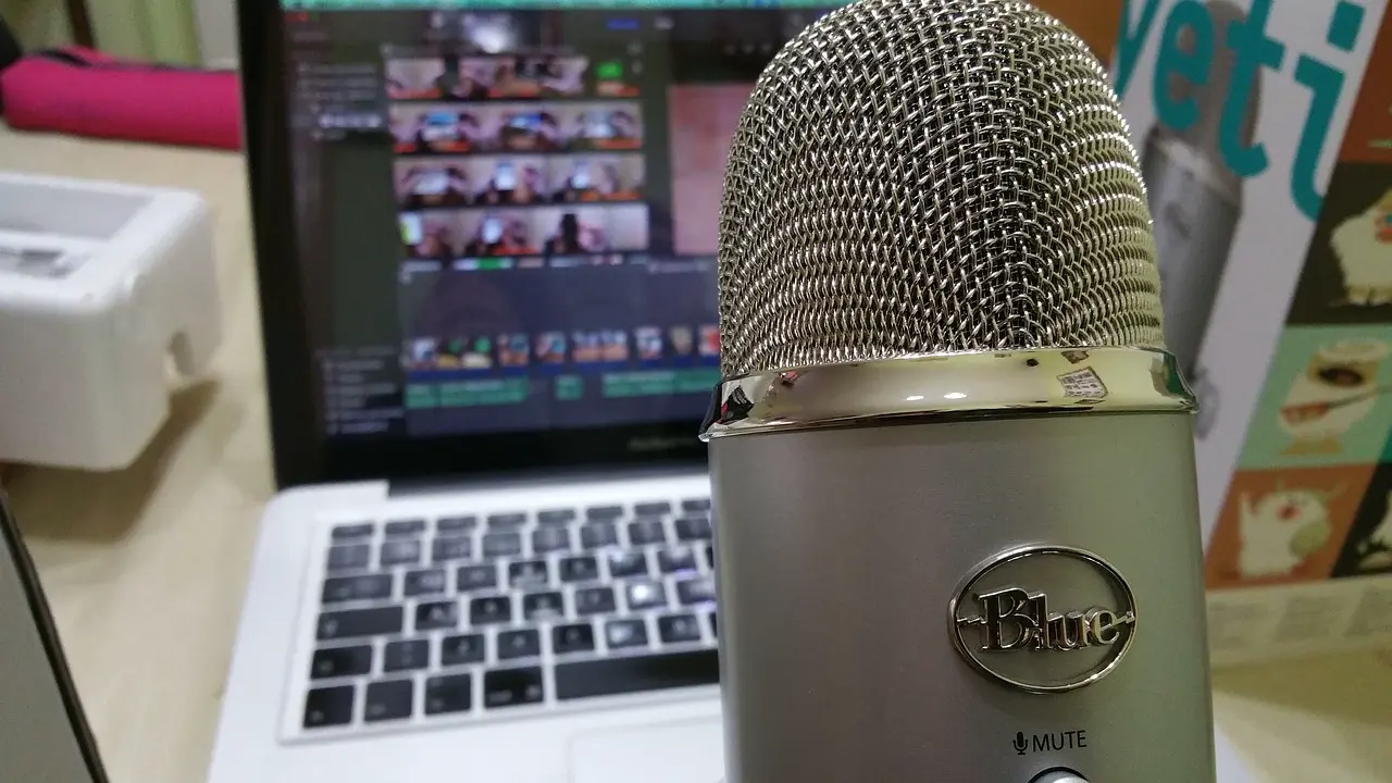 How to Start a Podcast: Your Step-by-Step Guide to Planning, Recording & Editing